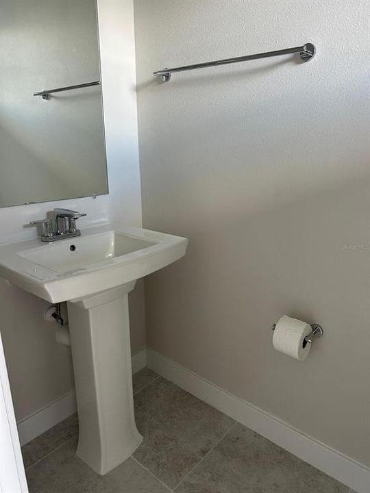 出租: $2,300 (3 贝兹, 2 浴室, 1674 平方英尺)