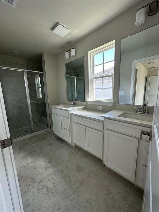 出租: $2,300 (3 贝兹, 2 浴室, 1674 平方英尺)