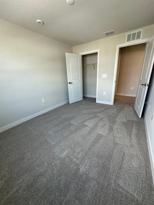 出租: $2,300 (3 贝兹, 2 浴室, 1674 平方英尺)