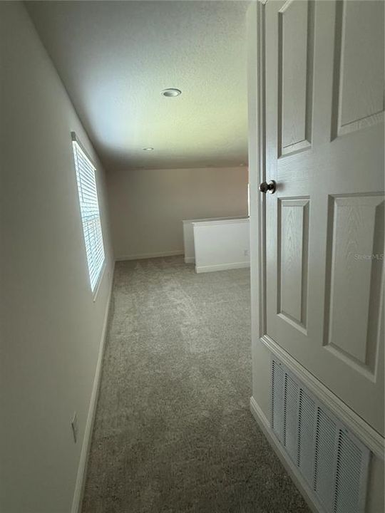 Под контрактом: $3,000 (4 спален, 2 ванн, 2924 Квадратных фут)