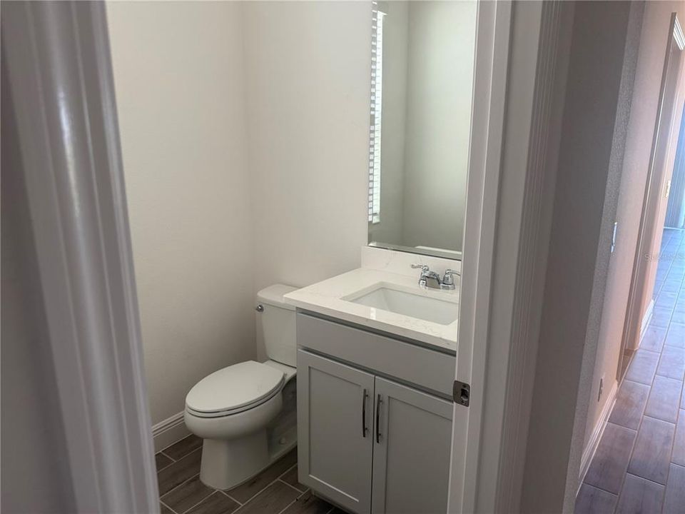 Под контрактом: $3,000 (4 спален, 2 ванн, 2924 Квадратных фут)