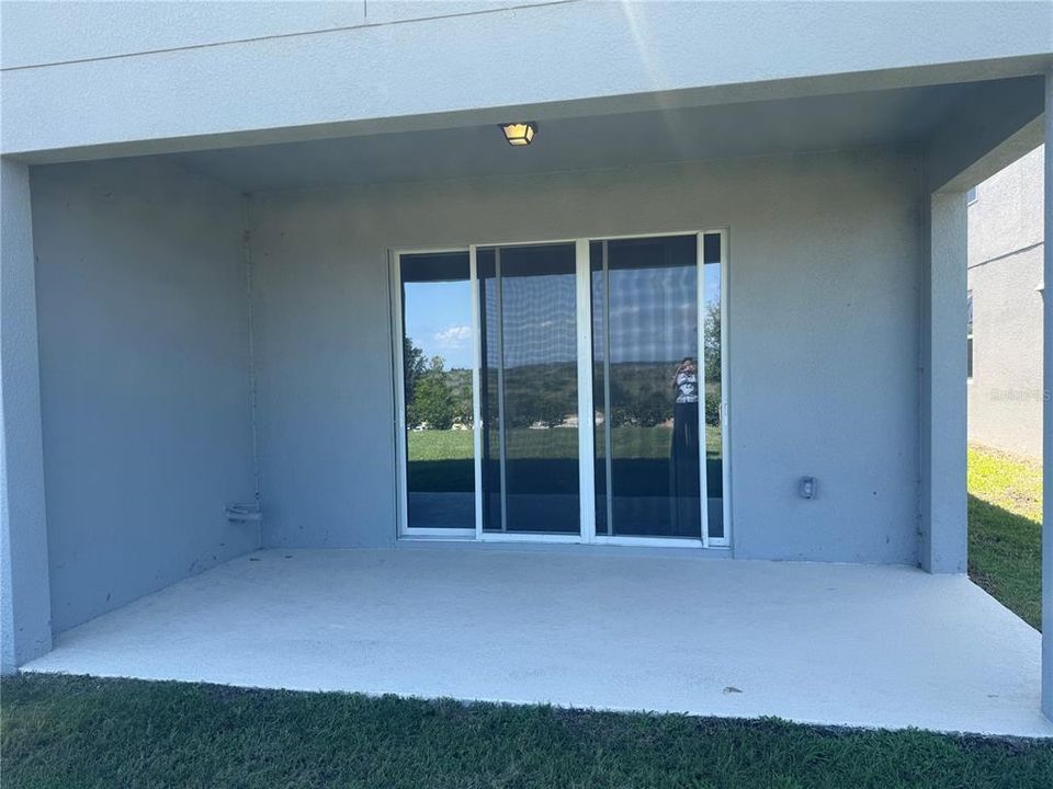 Под контрактом: $3,000 (4 спален, 2 ванн, 2924 Квадратных фут)