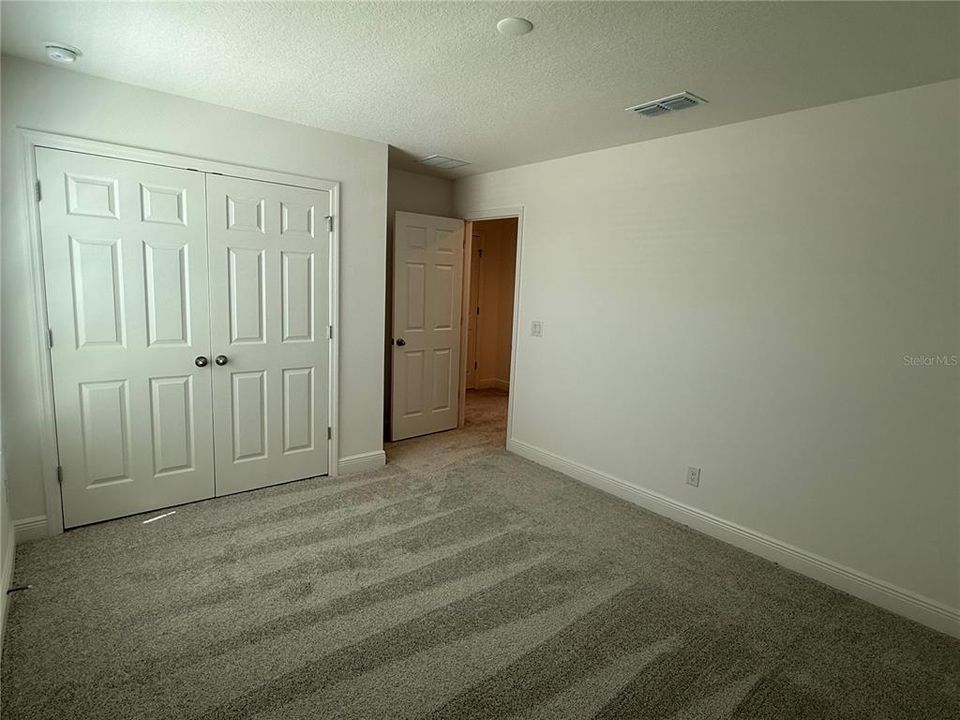 Под контрактом: $3,000 (4 спален, 2 ванн, 2924 Квадратных фут)