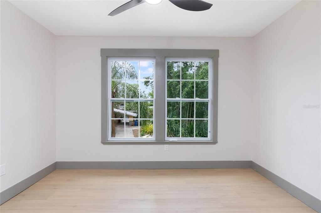 For Sale: $950,000 (4 beds, 2 baths, 2422 Square Feet)