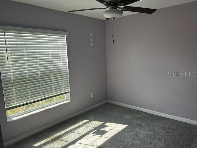 For Sale: $320,000 (4 beds, 2 baths, 1935 Square Feet)