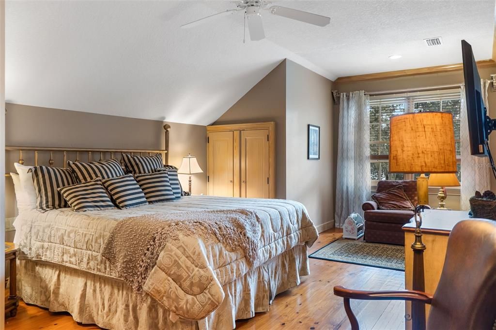 待售: $2,200,000 (3 贝兹, 3 浴室, 3025 平方英尺)