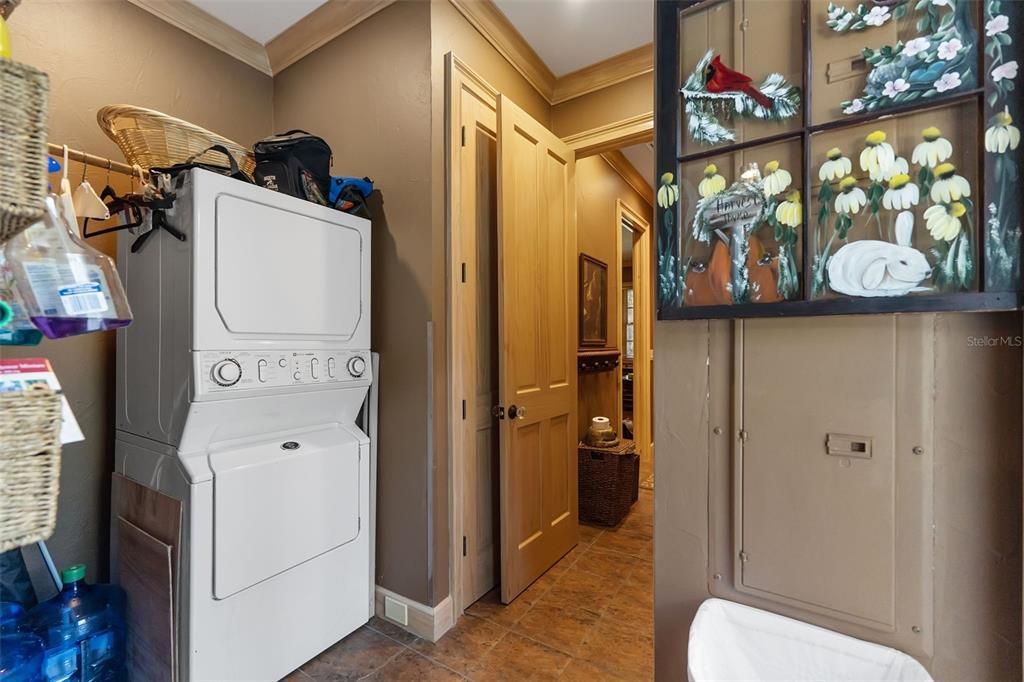 待售: $2,200,000 (3 贝兹, 3 浴室, 3025 平方英尺)