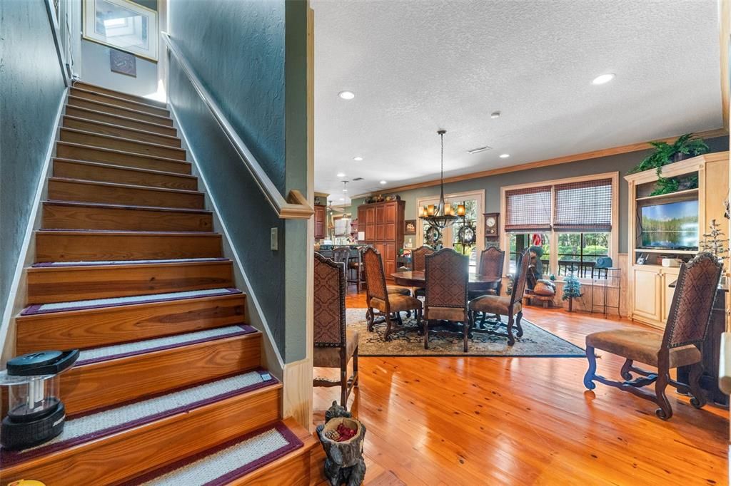 待售: $2,200,000 (3 贝兹, 3 浴室, 3025 平方英尺)