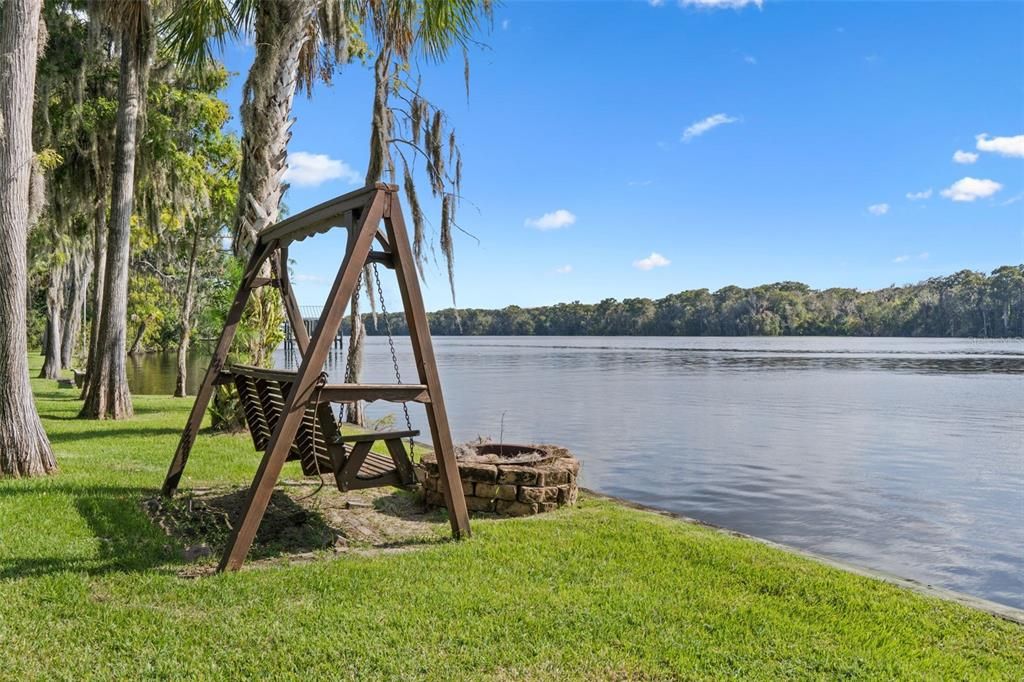 待售: $2,200,000 (3 贝兹, 3 浴室, 3025 平方英尺)