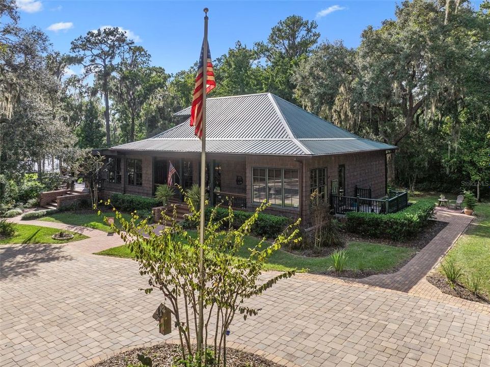 待售: $2,200,000 (3 贝兹, 3 浴室, 3025 平方英尺)