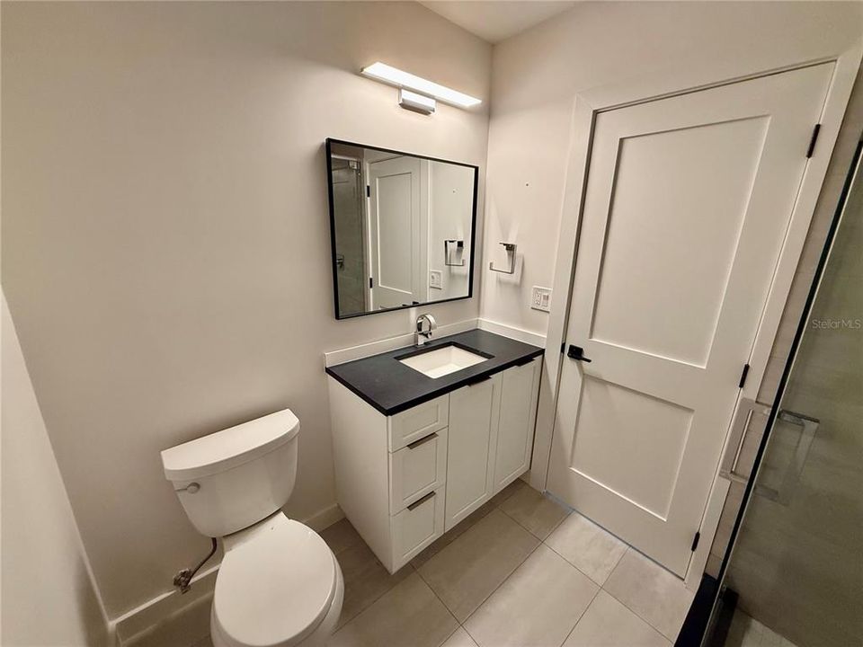 For Rent: $15,000 (5 beds, 3 baths, 3223 Square Feet)