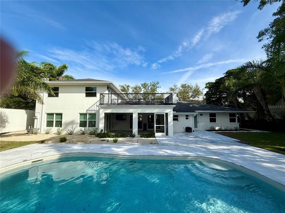 For Rent: $15,000 (5 beds, 3 baths, 3223 Square Feet)