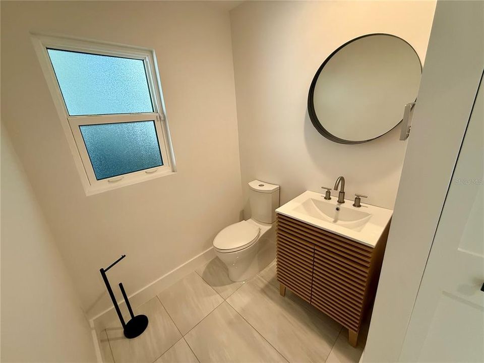 For Rent: $15,000 (5 beds, 3 baths, 3223 Square Feet)