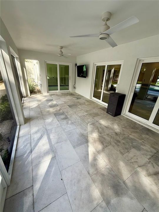 For Rent: $15,000 (5 beds, 3 baths, 3223 Square Feet)