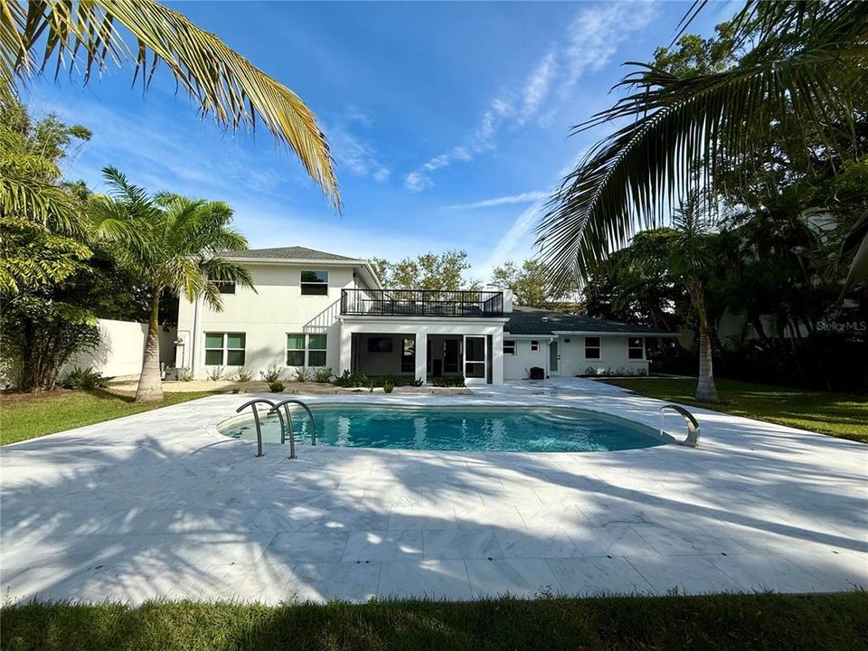 For Rent: $15,000 (5 beds, 3 baths, 3223 Square Feet)