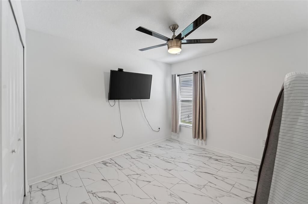 出租: $2,800 (4 贝兹, 2 浴室, 1935 平方英尺)