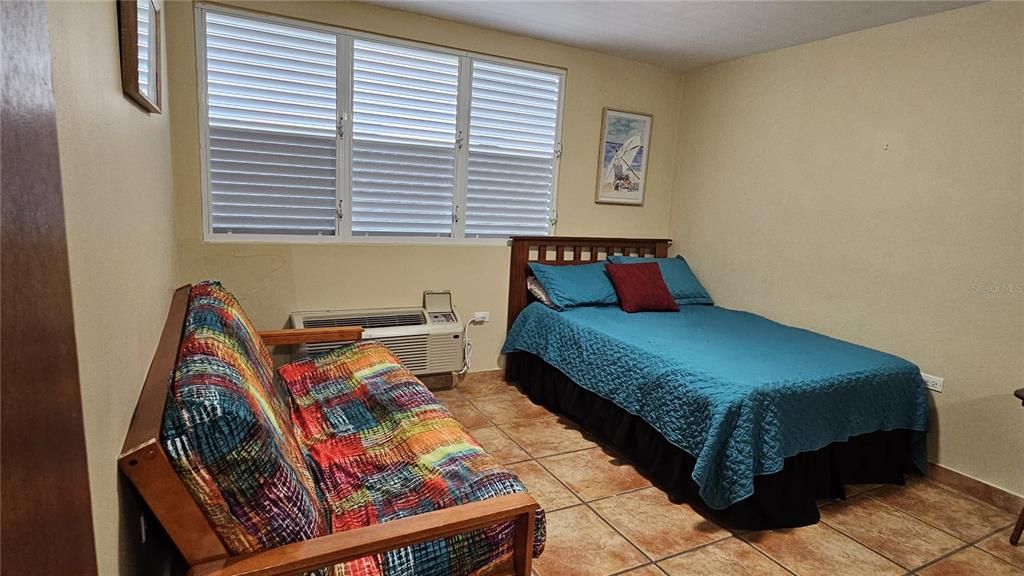 En Venta: $520,000 (3 camas, 2 baños, 1879 Pies cuadrados)