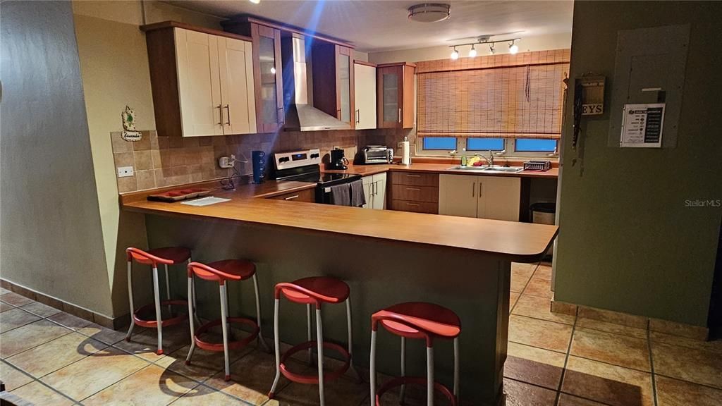 En Venta: $520,000 (3 camas, 2 baños, 1879 Pies cuadrados)