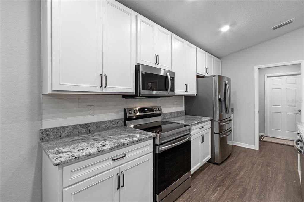 Active With Contract: $314,900 (4 beds, 2 baths, 1626 Square Feet)