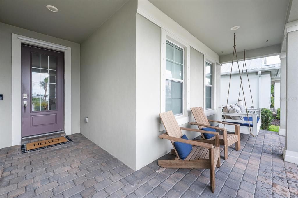 Active With Contract: $549,000 (3 beds, 2 baths, 1984 Square Feet)