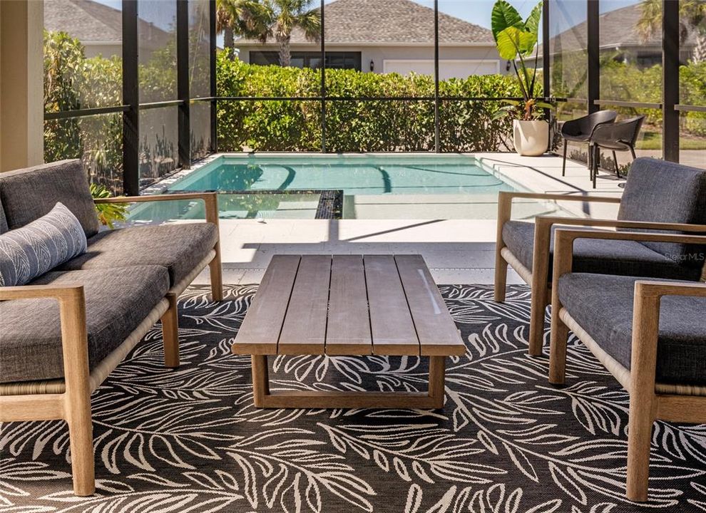 Active With Contract: $549,000 (3 beds, 2 baths, 1984 Square Feet)