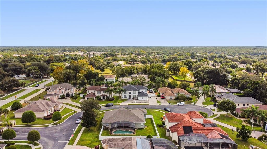 В аренду: $4,600 (5 спален, 3 ванн, 3411 Квадратных фут)