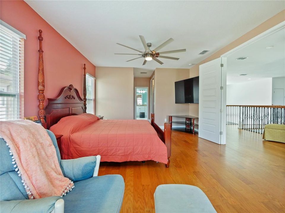 В аренду: $4,600 (5 спален, 3 ванн, 3411 Квадратных фут)