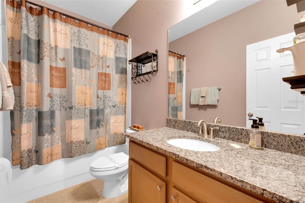 For Sale: $875,000 (7 beds, 5 baths, 5081 Square Feet)