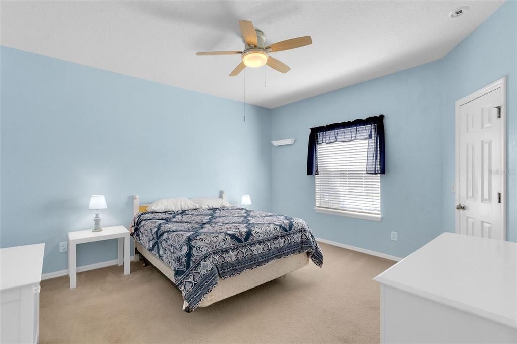 For Sale: $875,000 (7 beds, 5 baths, 5081 Square Feet)