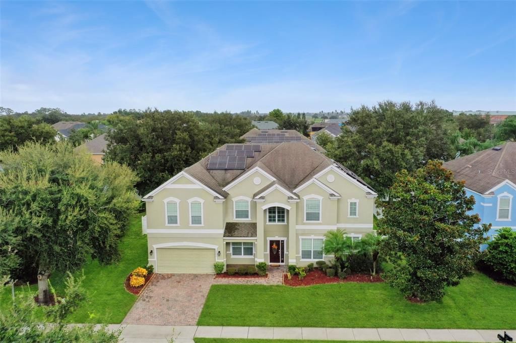 For Sale: $875,000 (7 beds, 5 baths, 5081 Square Feet)