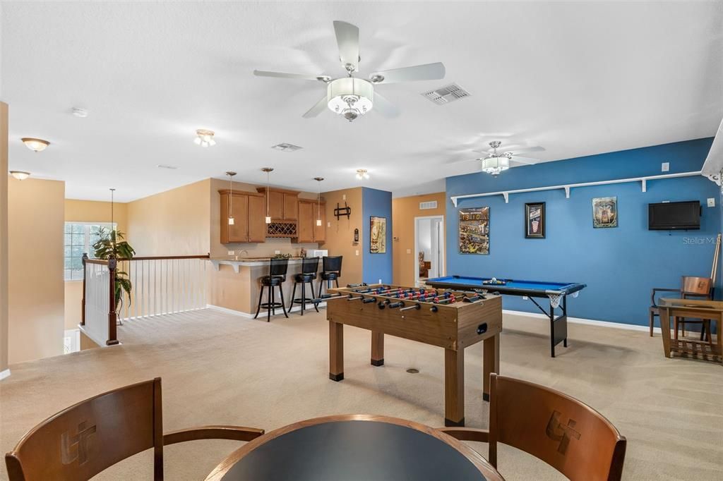 For Sale: $875,000 (7 beds, 5 baths, 5081 Square Feet)