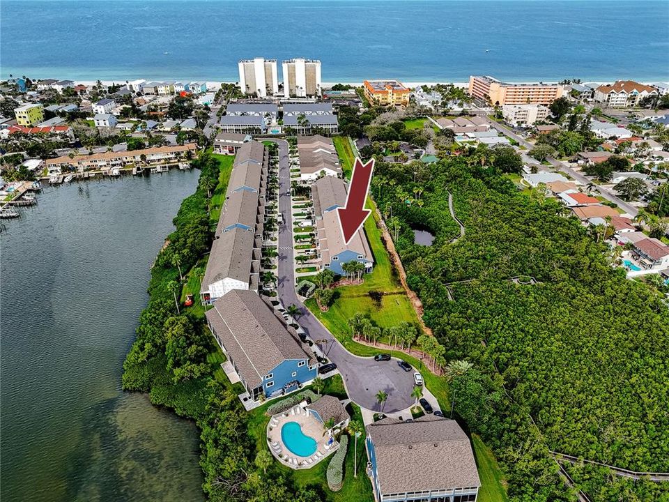 En Venta: $585,000 (3 camas, 3 baños, 1462 Pies cuadrados)