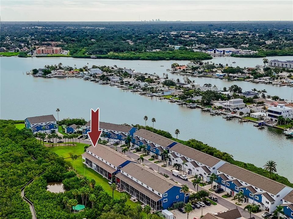 En Venta: $585,000 (3 camas, 3 baños, 1462 Pies cuadrados)