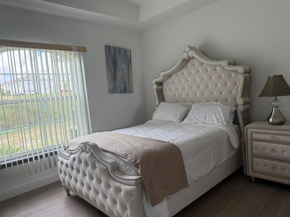 出租: $1,500 (2 贝兹, 1 浴室, 784 平方英尺)