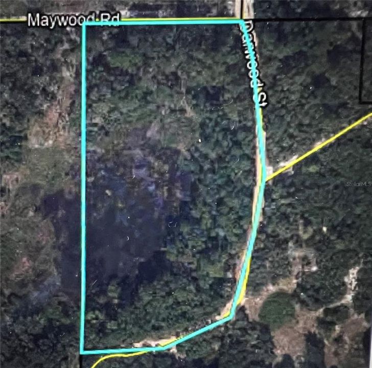 En Venta: $149,900 (4.80 acres)