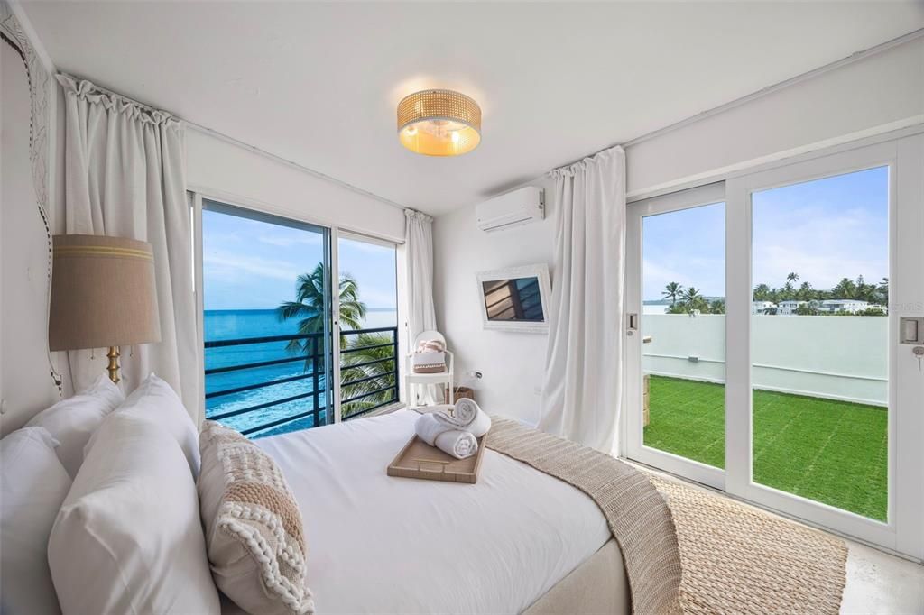 На продажу: $885,000 (4 спален, 3 ванн, 1433 Квадратных фут)