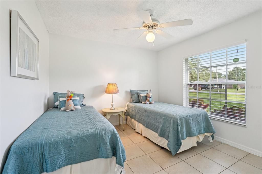 合同活跃: $310,000 (3 贝兹, 2 浴室, 1468 平方英尺)