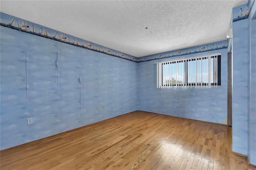 На продажу: $349,999 (3 спален, 2 ванн, 1344 Квадратных фут)