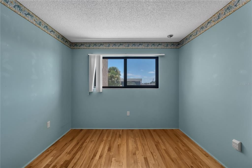 На продажу: $349,999 (3 спален, 2 ванн, 1344 Квадратных фут)