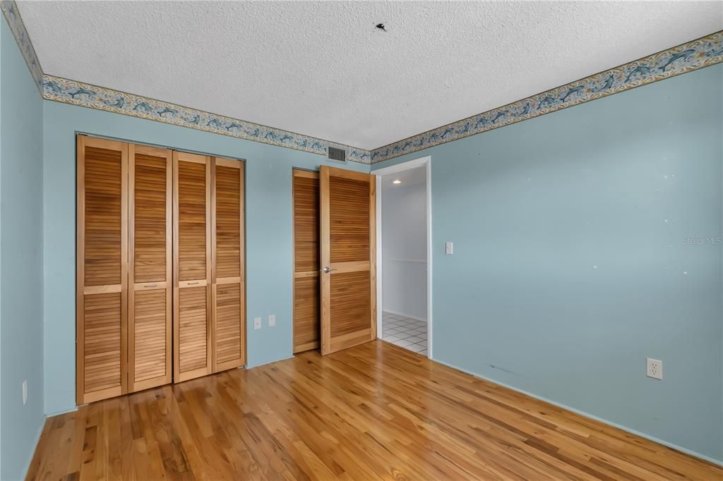 На продажу: $349,999 (3 спален, 2 ванн, 1344 Квадратных фут)