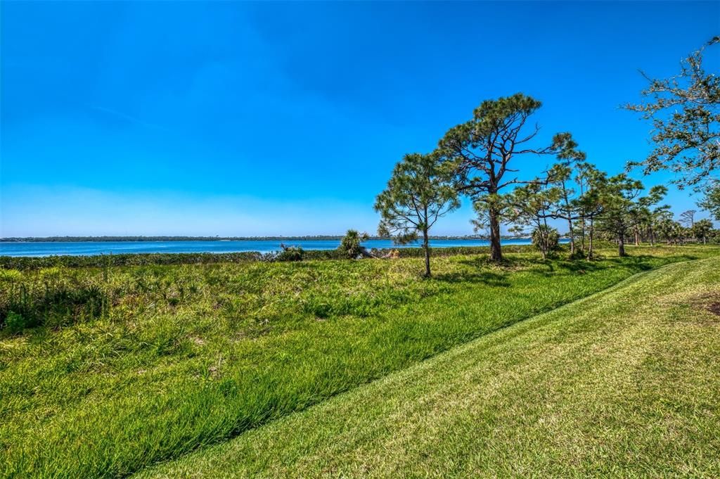 待售: $399,000 (2 贝兹, 2 浴室, 1626 平方英尺)