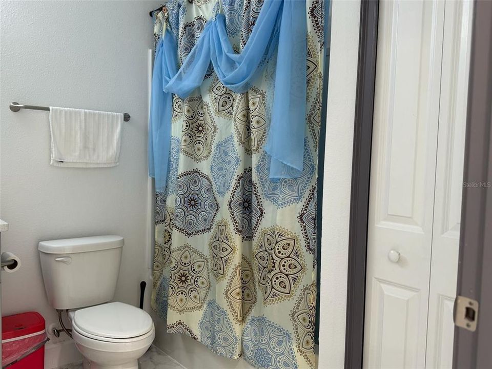 For Rent: $1,400 (2 beds, 1 baths, 784 Square Feet)