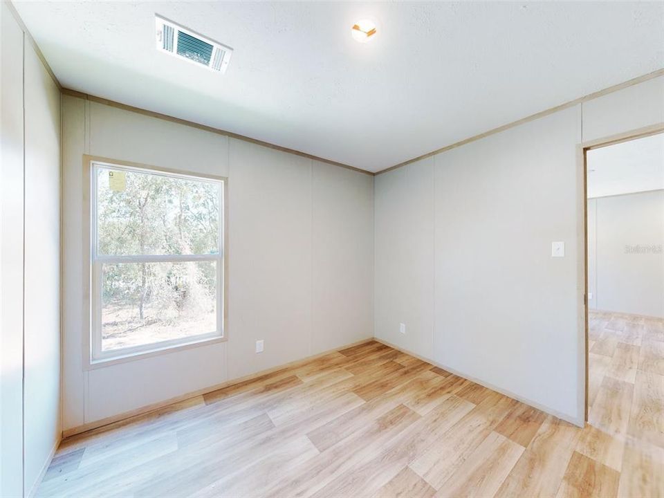 Active With Contract: $268,000 (5 beds, 3 baths, 2001 Square Feet)