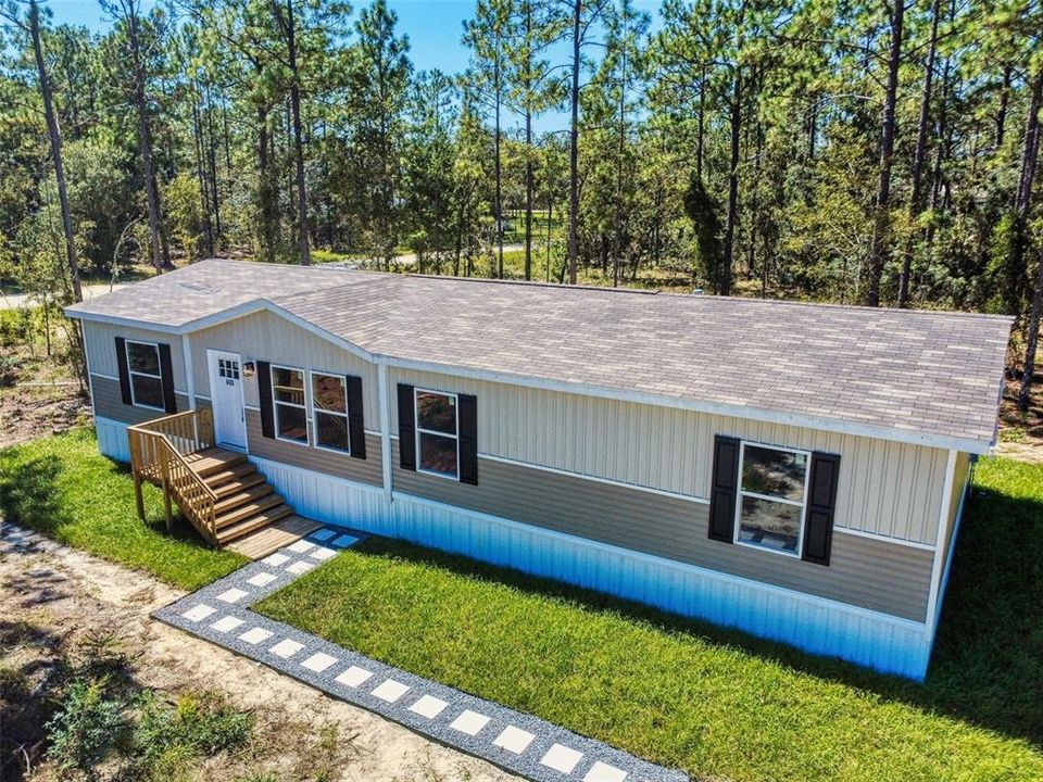 Active With Contract: $268,000 (5 beds, 3 baths, 2001 Square Feet)