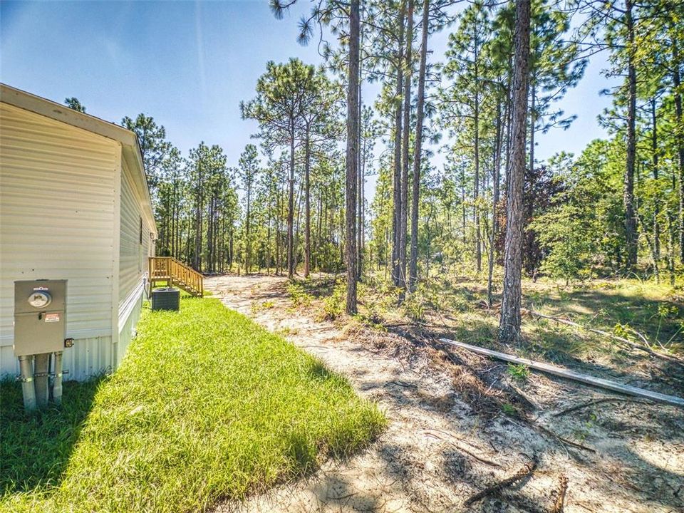 Active With Contract: $268,000 (5 beds, 3 baths, 2001 Square Feet)