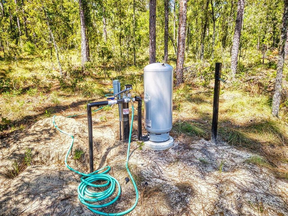 Active With Contract: $268,000 (5 beds, 3 baths, 2001 Square Feet)