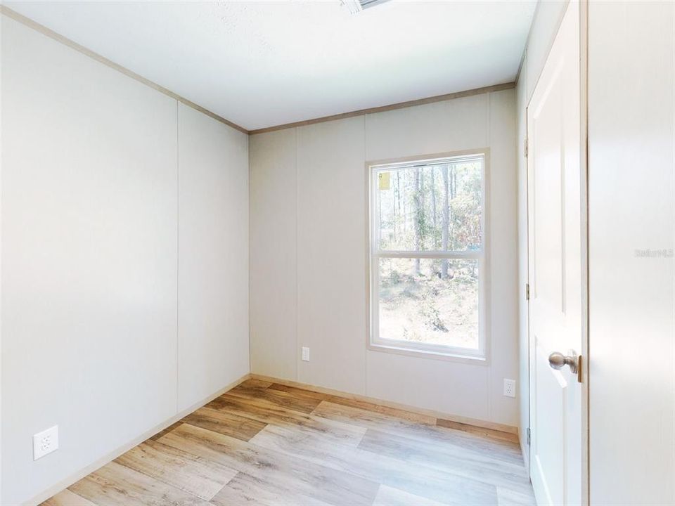 Active With Contract: $268,000 (5 beds, 3 baths, 2001 Square Feet)