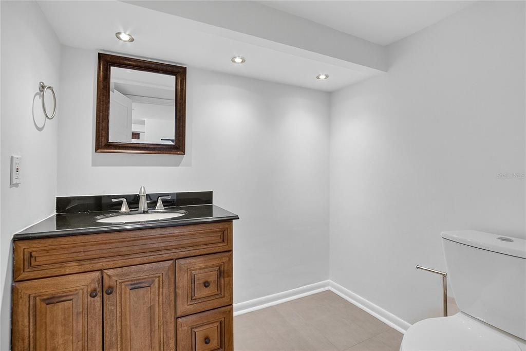 Active With Contract: $2,495 (3 beds, 2 baths, 2544 Square Feet)