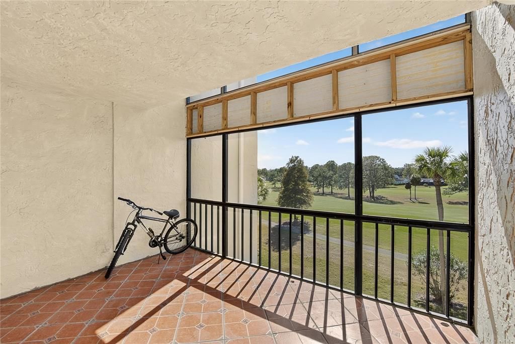 Active With Contract: $2,495 (3 beds, 2 baths, 2544 Square Feet)