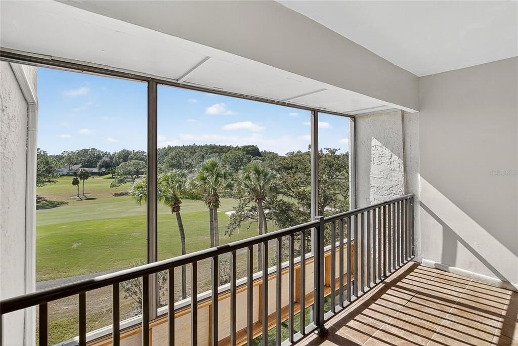 Active With Contract: $2,495 (3 beds, 2 baths, 2544 Square Feet)